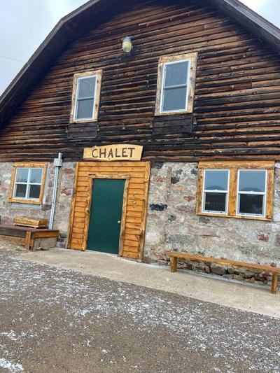 chalet-front3