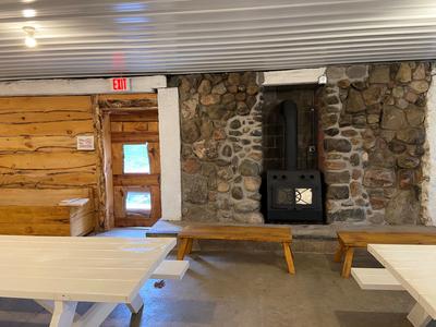 chalet-inside21
